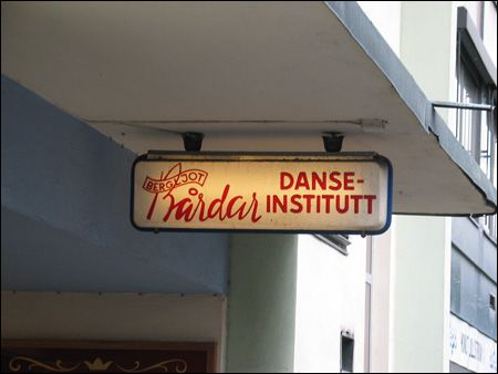 Danseskole!