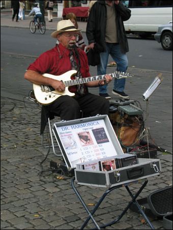 Dr. Harmonica