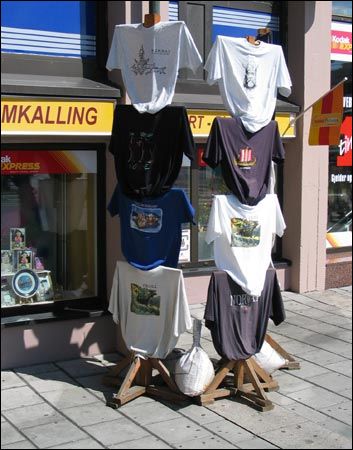 T-shirts