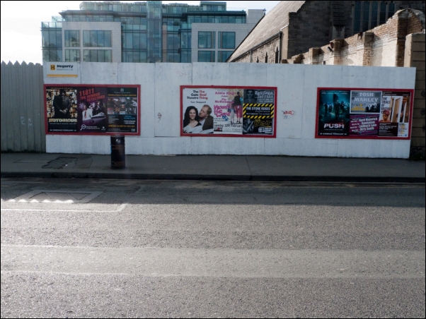 Plakater, City Quay.