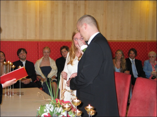 Selv Synne m felle en tre