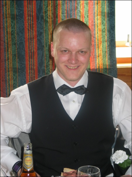 Erik ser fornyd ut!